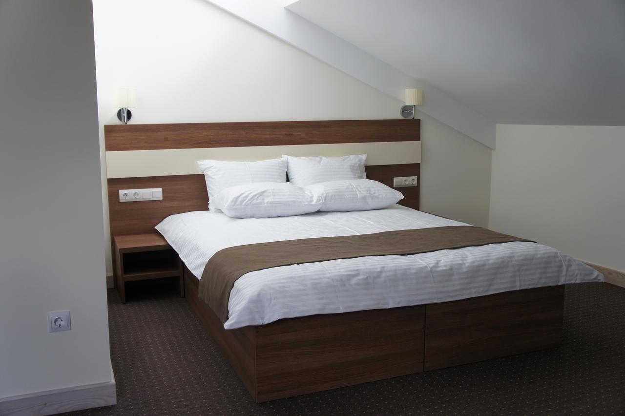 Smart Boutique Hotel 维捷布斯克 外观 照片